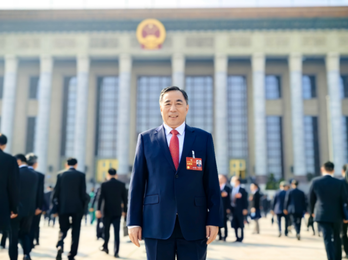 全國政協委員、中國能源建設集團黨委書記、董事長宋海良 圖片來源:中國能建 全國政協委員、中國能源建設集團黨委書記、董事長宋海良 圖片來源:中國能建